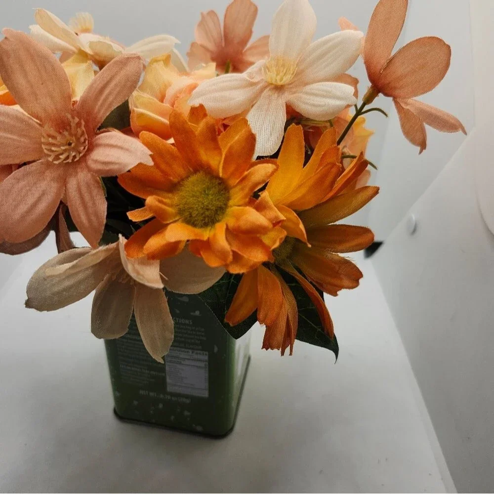 Hand Crafted Floral Table Centerpiece Peach Daisy Tea Tin